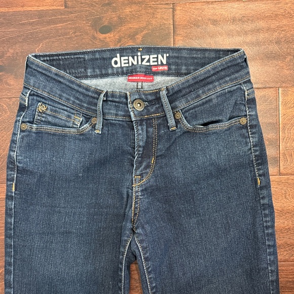 Levi's Denizen Modern Boot Cut Jeans Dark Wash Denim, Women’s size 2 - Picture 2 of 9